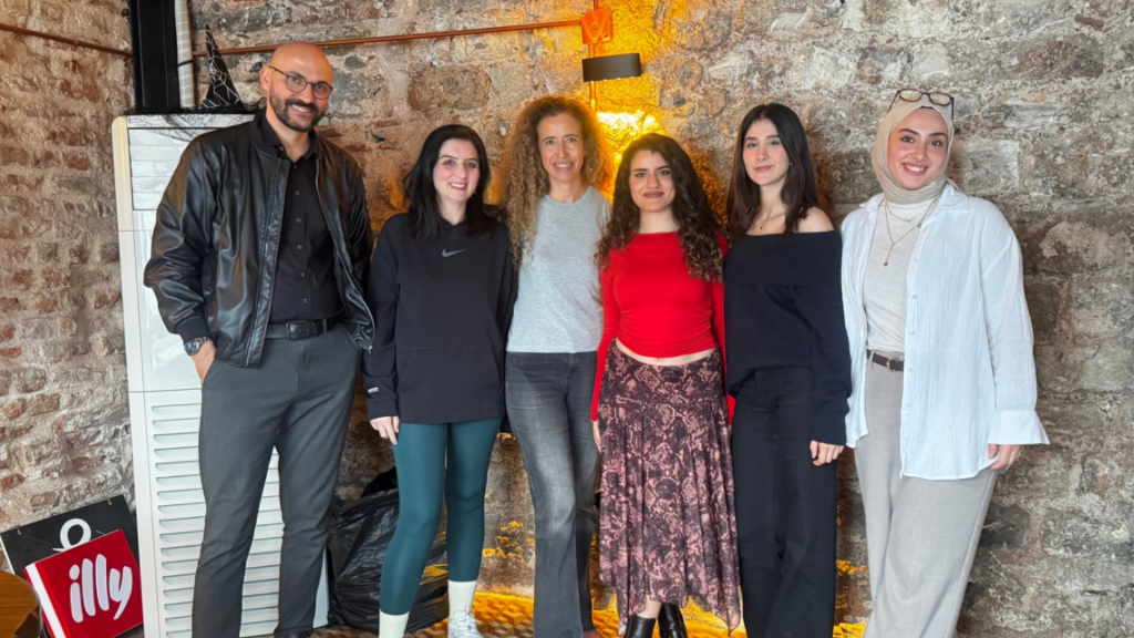 Hayal Dünyası – Resimle Hikâye Anlatımı: Merve Turun ile 7. Resim Atölyemiz Gerçekleşti