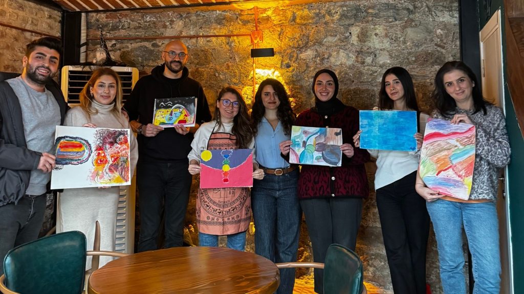 Renkler Dünyası: Keşfet, Karıştır, Yarat! Resim Atölyesi Gerçekleşti