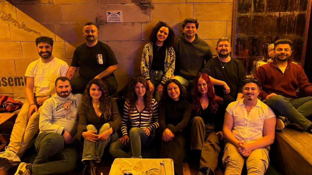 Samimi Listeler Oyun Gecesi ile Birlikte Durduk, Dinledik, Paylaştık