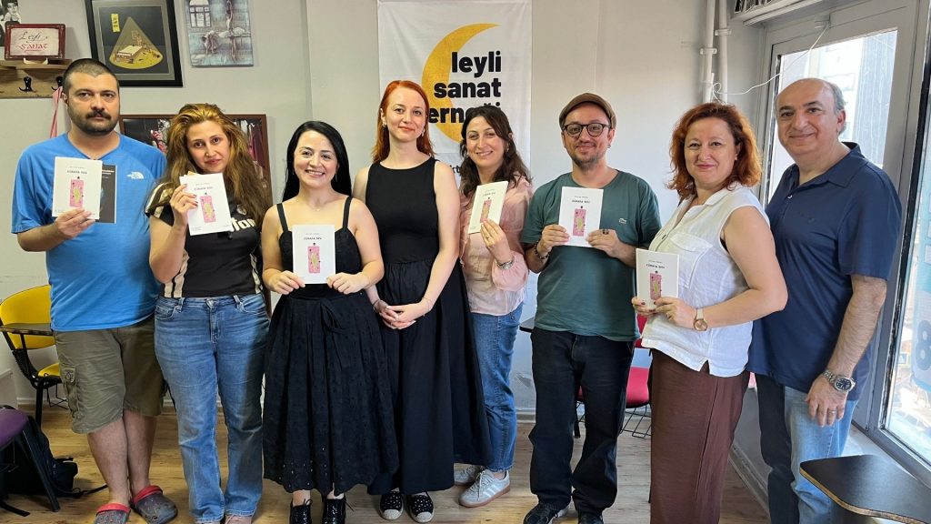 Selcan Kırnal ile “Zürafa Sesi” Söyleşi ve İmza Günü Gerçekleştirildi