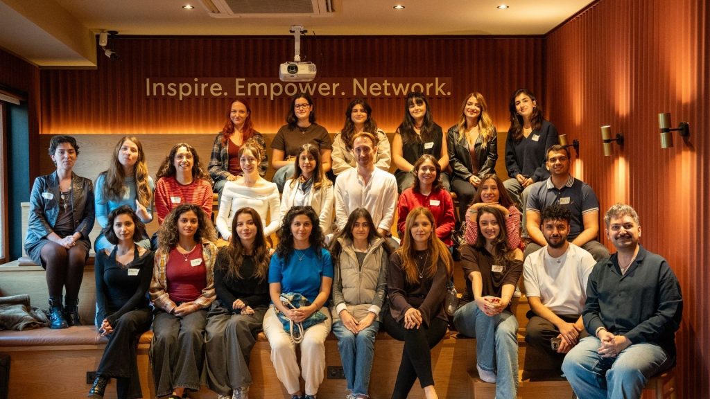 Sanatta Gönüllülük Programı 2026–2027 Dönemi Başladı: 19 Gönüllümüzle Birlikte Üretmeye Hazırız!